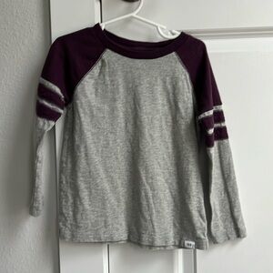 4T baby GAP purple and grey Raglan shirt